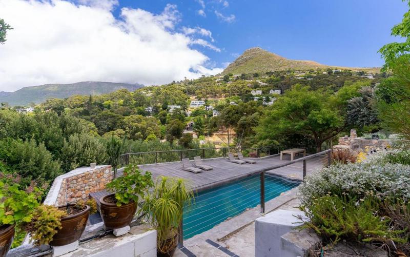 6 Bedroom Property for Sale in Hout Bay Western Cape